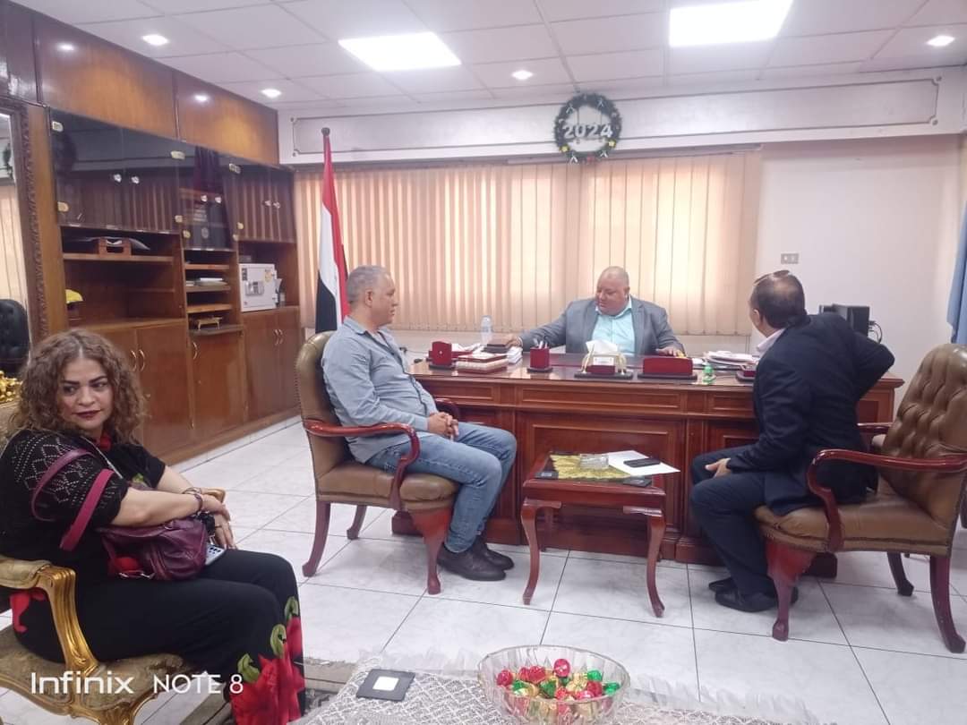 عبدالوهاب و الشعب الجمهوري يقدمان خدمات للطلبة استعدادا للعام الدراسي الجديد