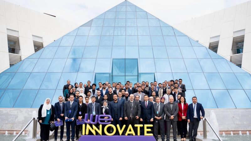“المصرية للاتصالات” و”الجهاز القومي لتنظيم الاتصالات” يحتفلان بخريجي أكاديمية “نحن نبتكر WE INNOVATE”