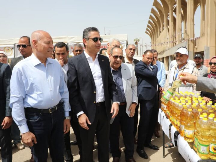 محافظ القاهرة : كافة الأجهزة التنفيذية تعمل على تنفيذ توجيهات الرئيس السيسي بمحاربة الغلاء