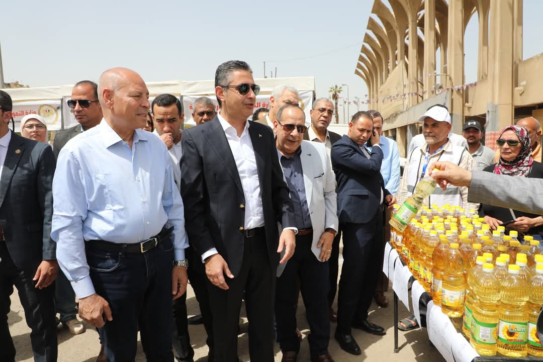 محافظ القاهرة : كافة الأجهزة التنفيذية تعمل على تنفيذ توجيهات الرئيس السيسي بمحاربة الغلاء