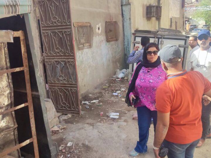 رئيس حى الأميرية تقود حمله مكبره لإزالة كافة الاشغالات