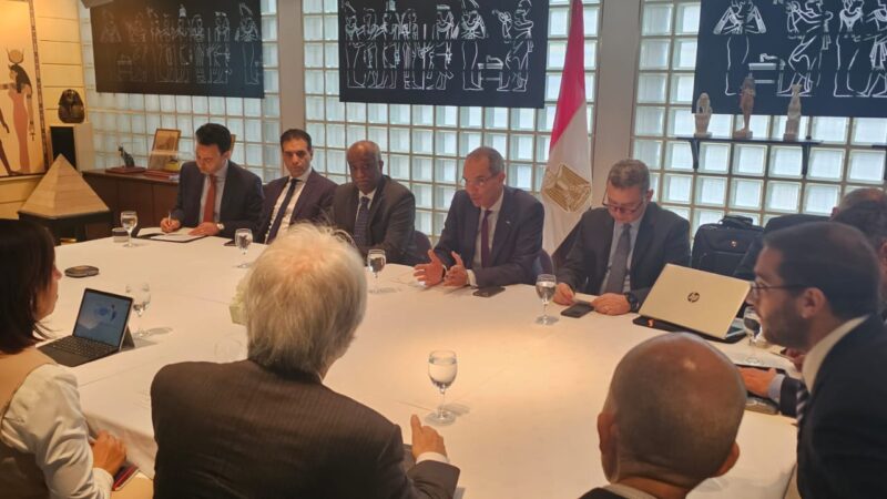 وزير الاتصالات يبحث مع رئيس الوكالة اليابانية للتعاون الدولى “جايكا” التعاون فى مجالات بناء القدرات الرقمية
