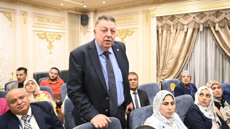 الدكتور محمد حسين يستعرض رؤية جامعة طنطا واحتياجاتها خلال مشاركته اجتماع لجنة التعليم بمجلس النواب