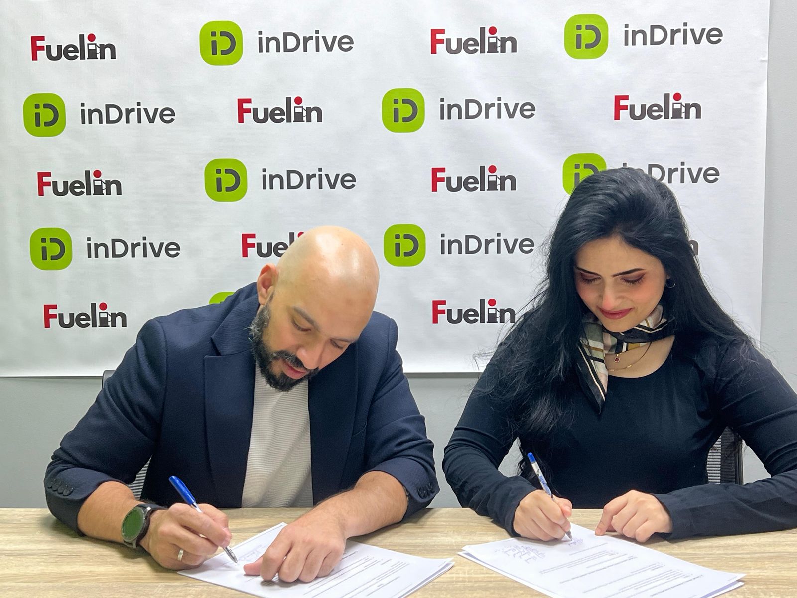 اندرايف تزود السائقين بـ 100 ألف لتر وقود عبر قسائم إلكترونية في مبادرة بالشراكة مع Fuelin