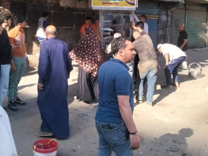 حملة لرفع اشغالات بنطاق حى الأميرية