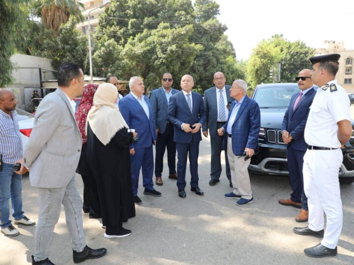 محافظ القاهرة يجري جولة تفقدية مفاجئة لمتابعة أعمال التطوير بشارع أحمد زكى