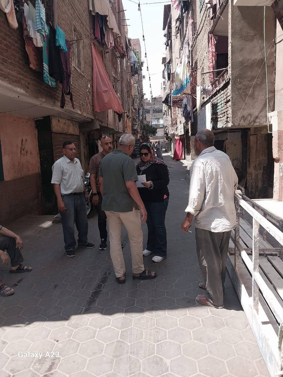 رئيس حى الأميرية تقرر ايقاف اعمال تشطيبات بدون تصريح