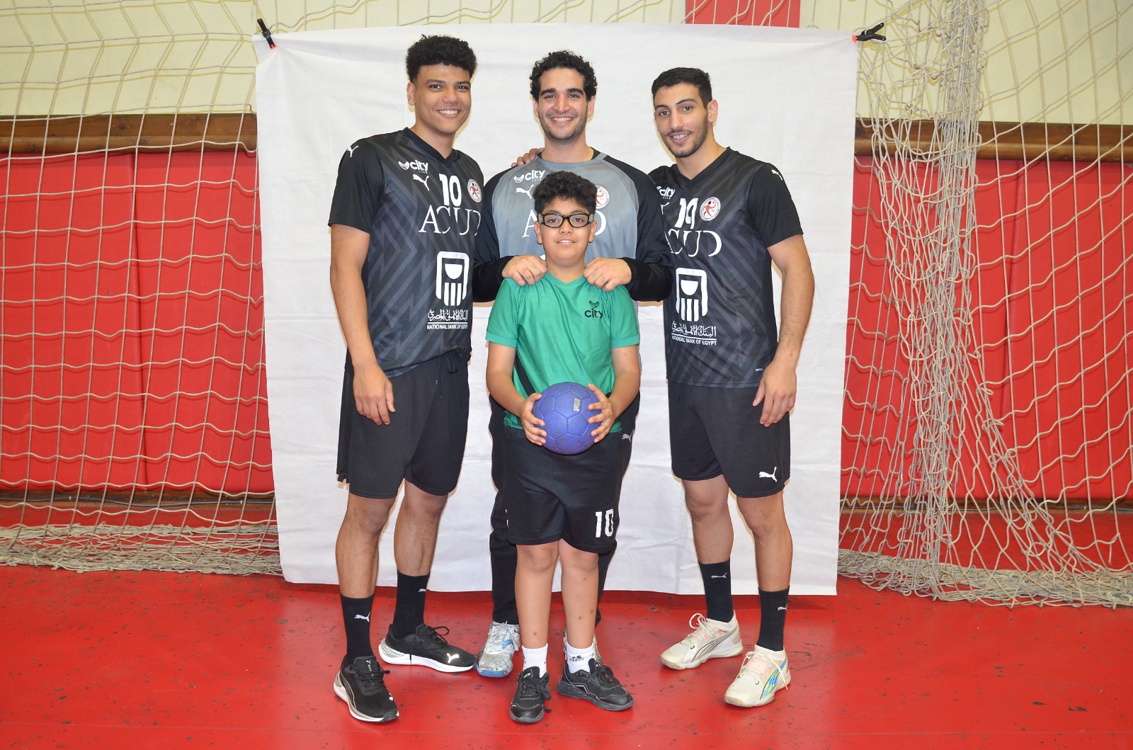 مواجهة قوية ومُلهمة بين ناشئي سيتي كلوب ومنتخب مصر لكرة اليد استعدادا لكأس العالم