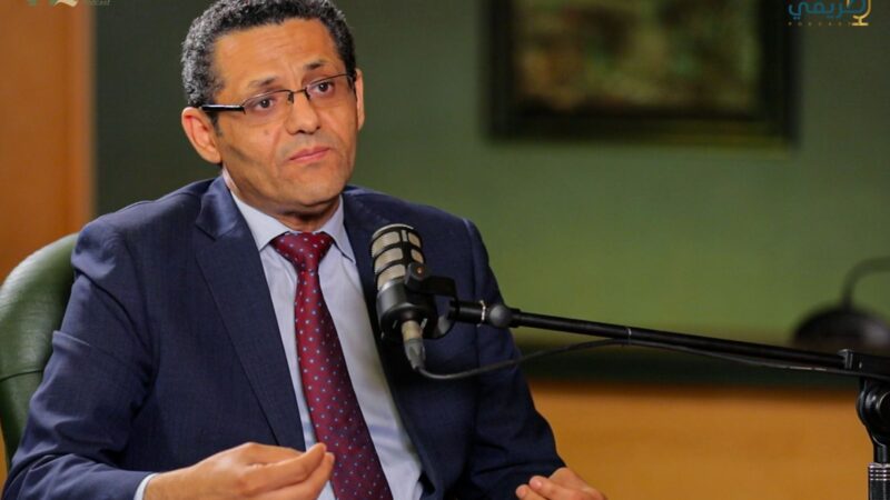 من الميدان لكرسي نقيب الصحفيين.. البلشي في حوار جريء على بودكاست “طريقي”