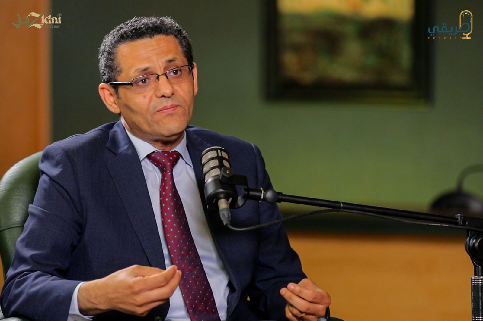 من الميدان لكرسي نقيب الصحفيين.. البلشي في حوار جريء على بودكاست “طريقي”