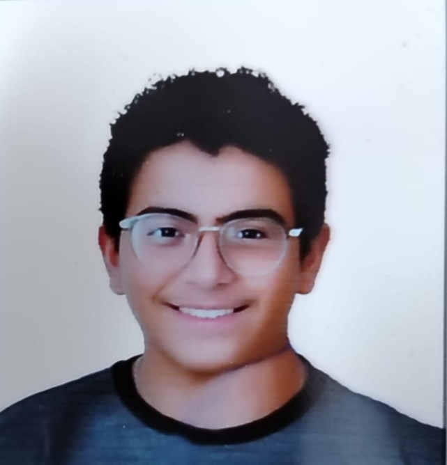 ألف مبروك النجاح والتفوق