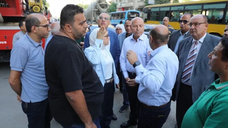 محافظ القاهرة يجري جولة تفقدية بمحيط سنترال رمسيس