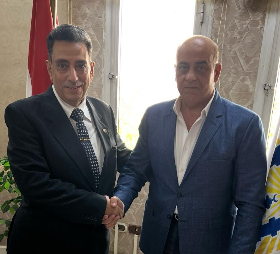 اللواء تامر شوشة.. قائد إداري بدرجة مقاتل يترك بصمته في حي النزهة