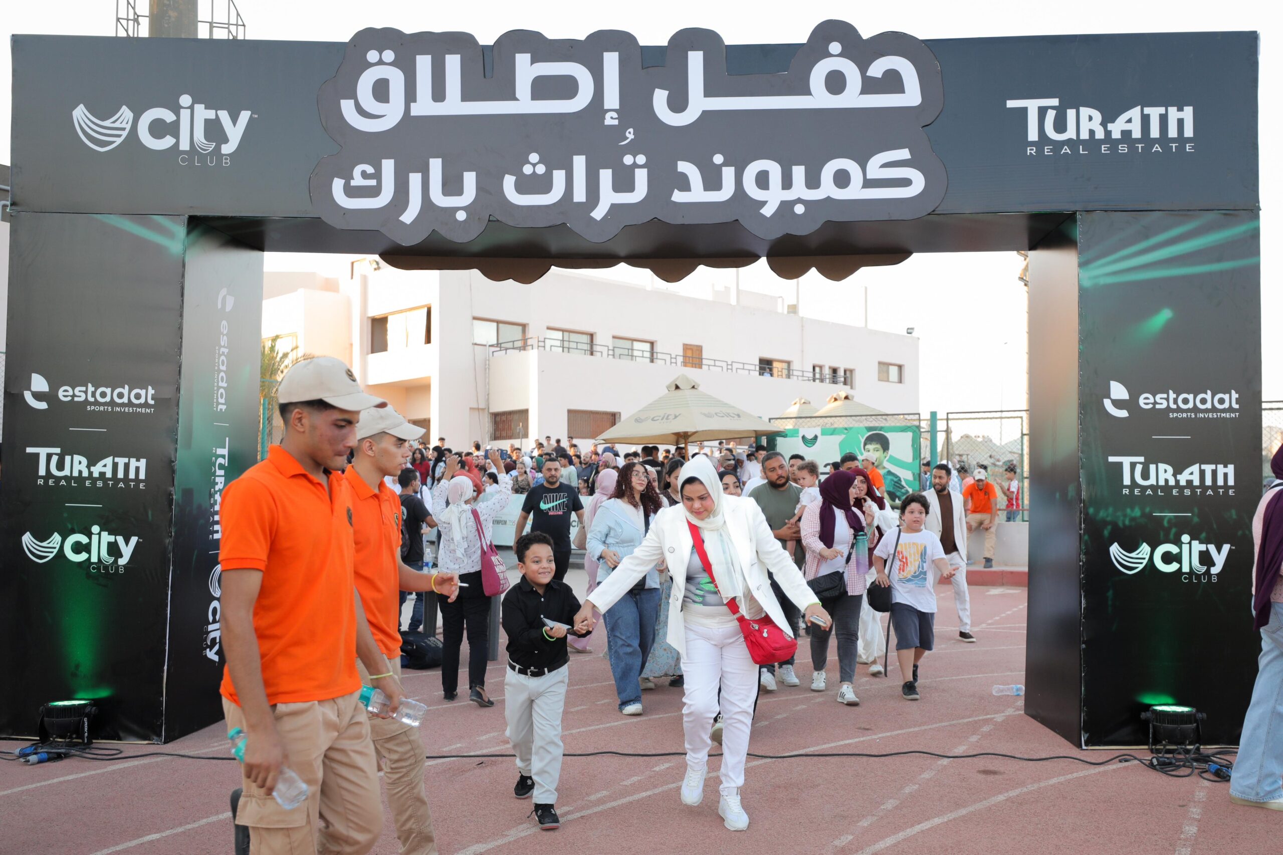 هيثم شاكر وعبد الباسط حمودة يشعلان أحدث حفلات سيتي كلوب بالعبور