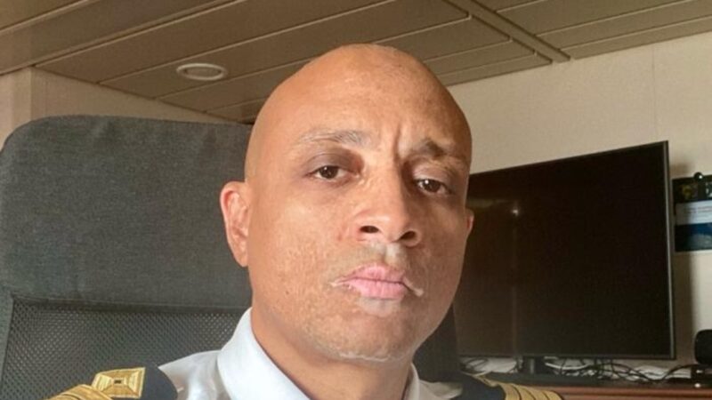 الربان وسام هوكي يوجه رسالة : للعاملين بقطاع النقل البحري بالدول المحيطه