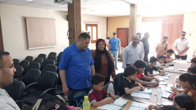 رئيس حى الأميرية تعبر عن سعادتها لوجود مكتبات عامة مجانية مفتوحة للجمهور بنطاق الحي