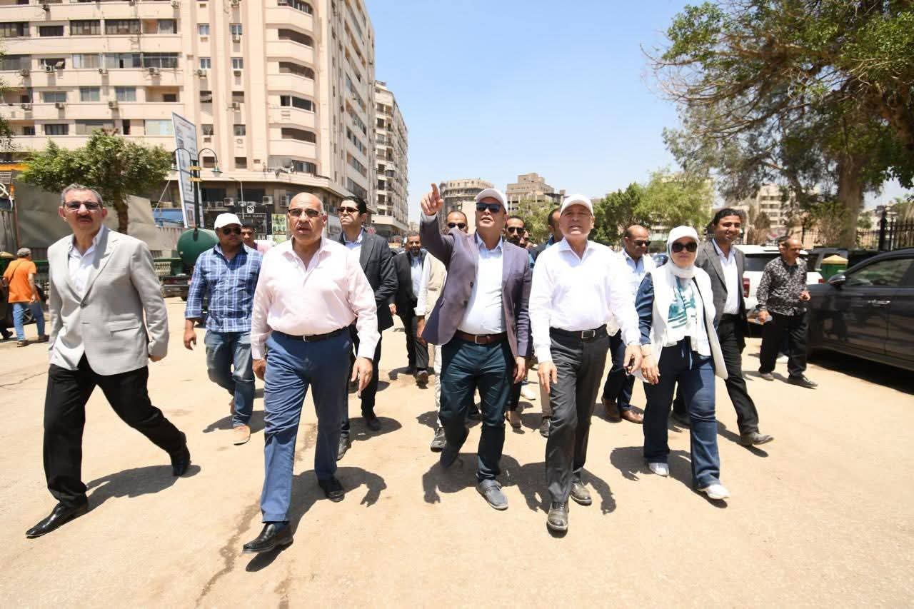 محافظ القاهرة ووزير الإسكان يتفقدان مشروع إحياء حديقة الأزبكية ضمن مشروعات تطوير القاهرة الخديوية