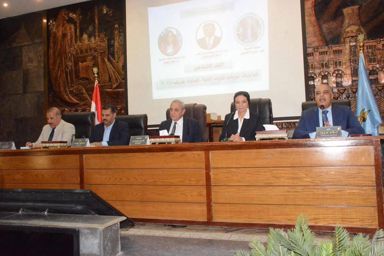 “رئيس قطاع الإرشاد الزراعي”: وزارة الزراعة لا تعتبر قش الأرز عبئاً بيئياً بل ثروة قومية إذا ما أُحسن استغلاله