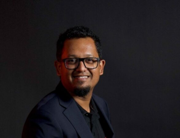 زوهو تطلق “زيا إل إل إم” وتوسّع حزمة الذكاء الاصطناعي بإضافة الوكلاء وأدوات الاستوديو