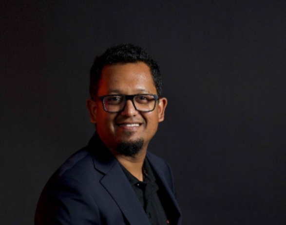 زوهو تطلق “زيا إل إل إم” وتوسّع حزمة الذكاء الاصطناعي بإضافة الوكلاء وأدوات الاستوديو