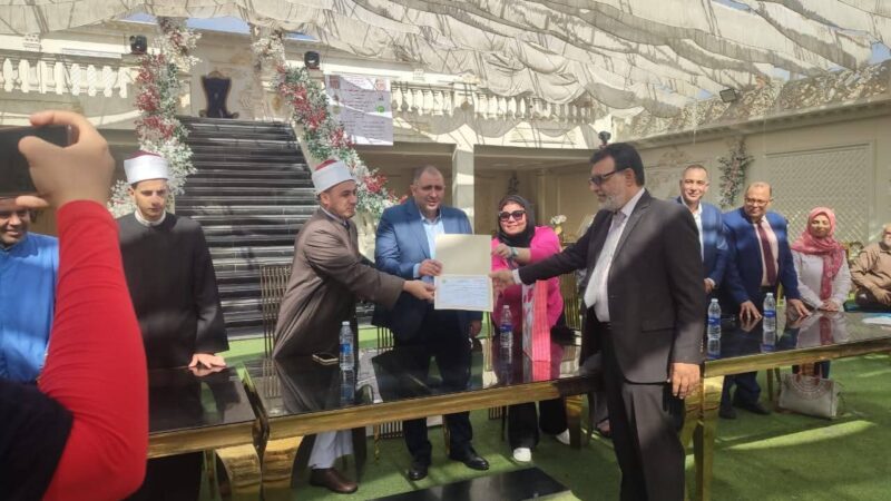 رئيس حى الأميرية تشهد احتفاليه القران الكريم بالحي