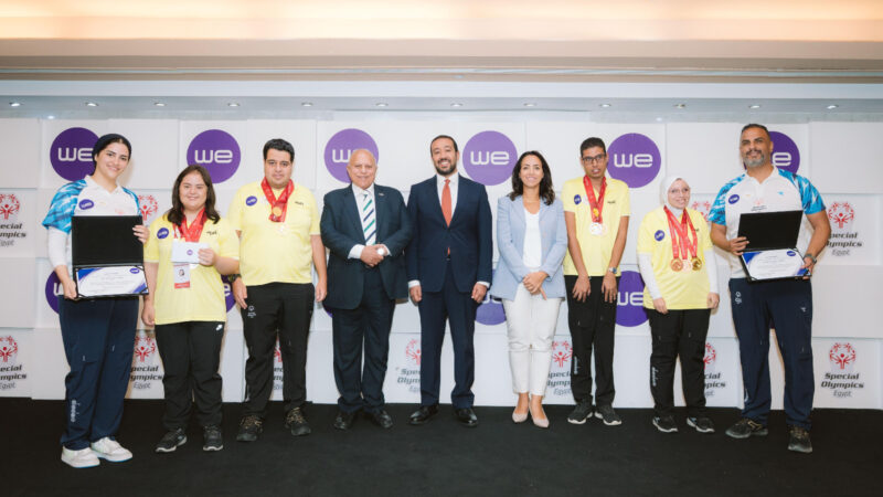 المصرية للاتصالات تكرم أبطال الأوليمبياد الخاص المصري المشاركين في المسابقة الإقليمية الأولى للفروسية بالإمارات 