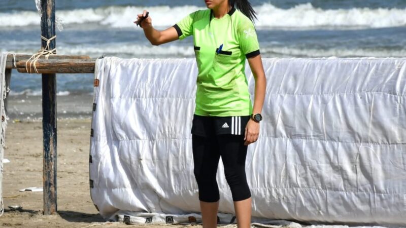 للمرة الثانية .. العنصر النسائي يشارك في تحكيم كرة القدم ببطولة الشركات ببورسعيد