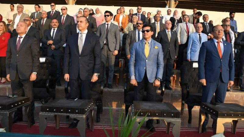 أسرة “طلاب من أجل مصر” بجامعة حلوان تنظم احتفالية كبرى لاستقبال الطلاب للعام الدراسي 2025 / 2026