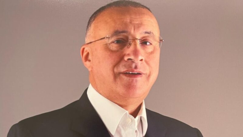 عاصم سليمان أمين مساعد للجنة إدارة الأزمات بحزب الجبهة الوطنية 