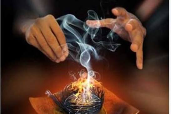 الشيخة أم محمد البيلسان أفضل معالجة روحانية بعلوم القرآن والفلك والطاقة….معاها المستحيل ممكن