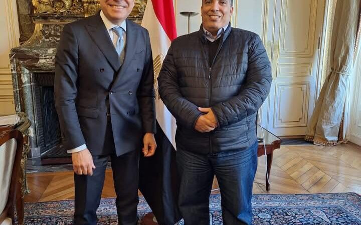 السفير المصري بفرنسا يستقبل رئيس جمعية بيوت الشباب المصرية