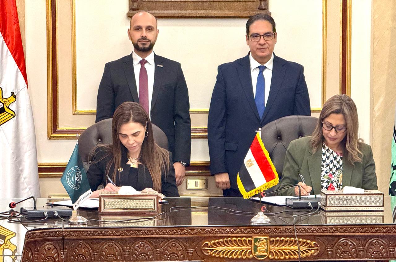 جامعة القاهرة تؤكد خطواتها الاستباقية على طريق الاستدامة بتوقيع بروتوكول تعاون مع «حماة الارض»