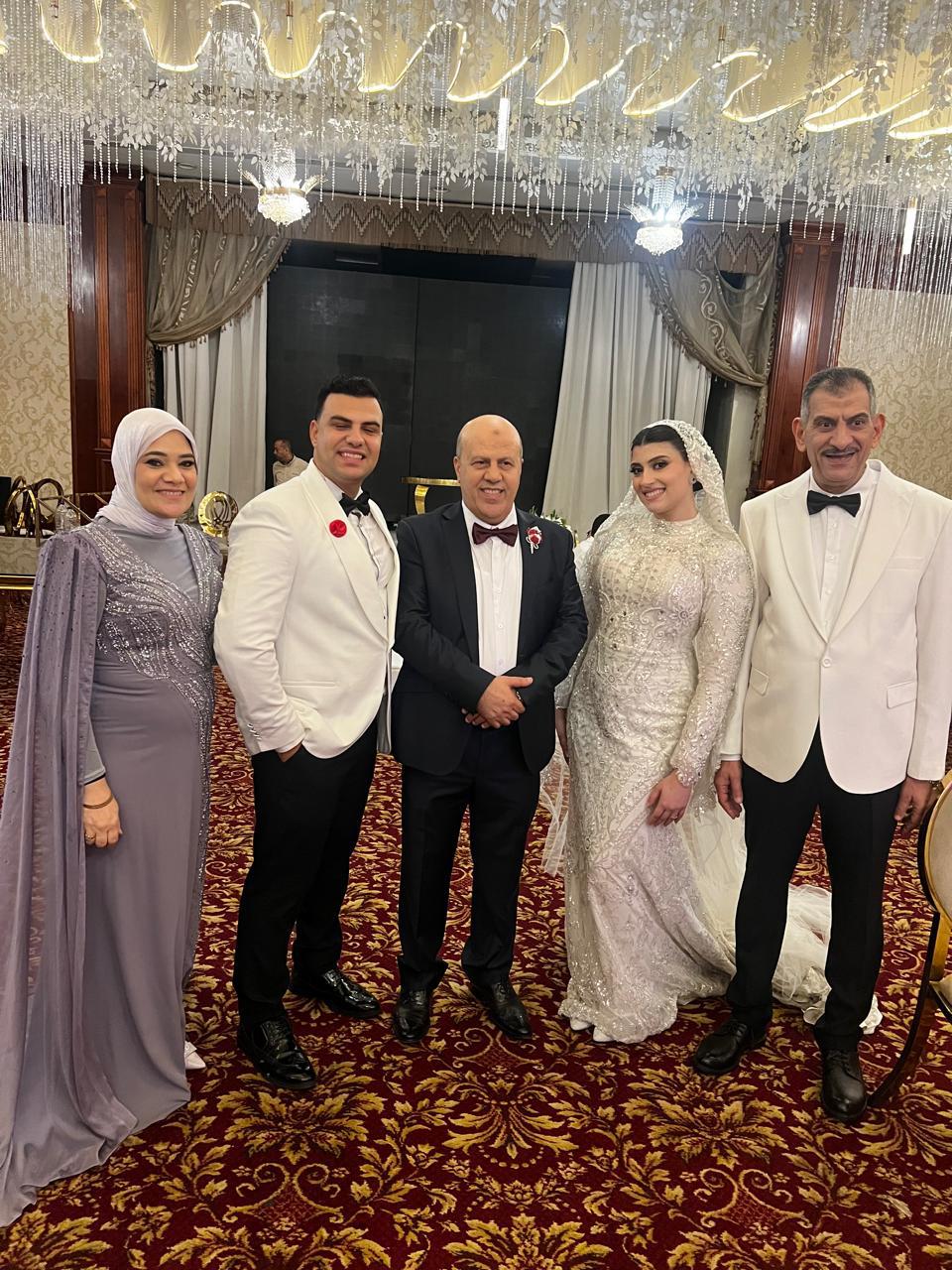 سكرتير عام محافظة أسوان يحتفل بزفاف نجله