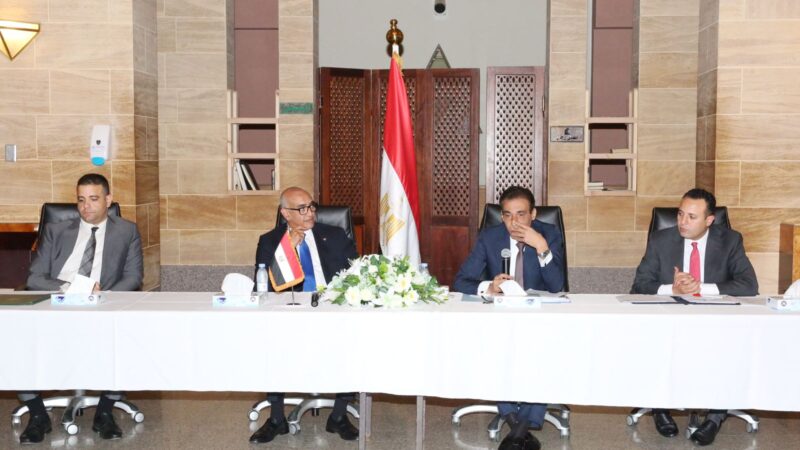 مساعد وزير الخارجية يدعو المقيمين بالخارج بالتصويت في انتخابات البرلمان المقبلة