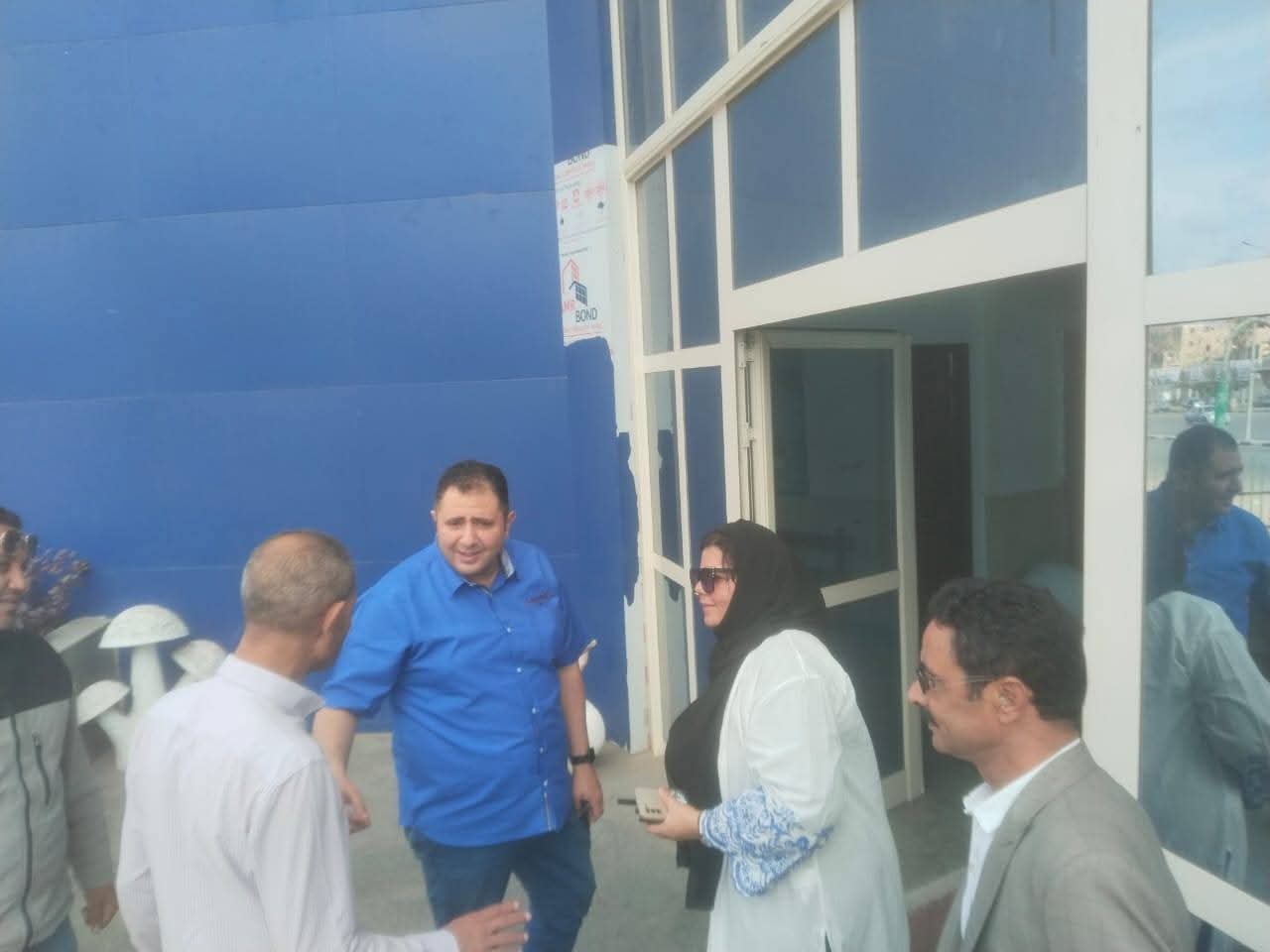 رئيس حى الأميرية تتابع رفع المخلفات بشوارع الحي