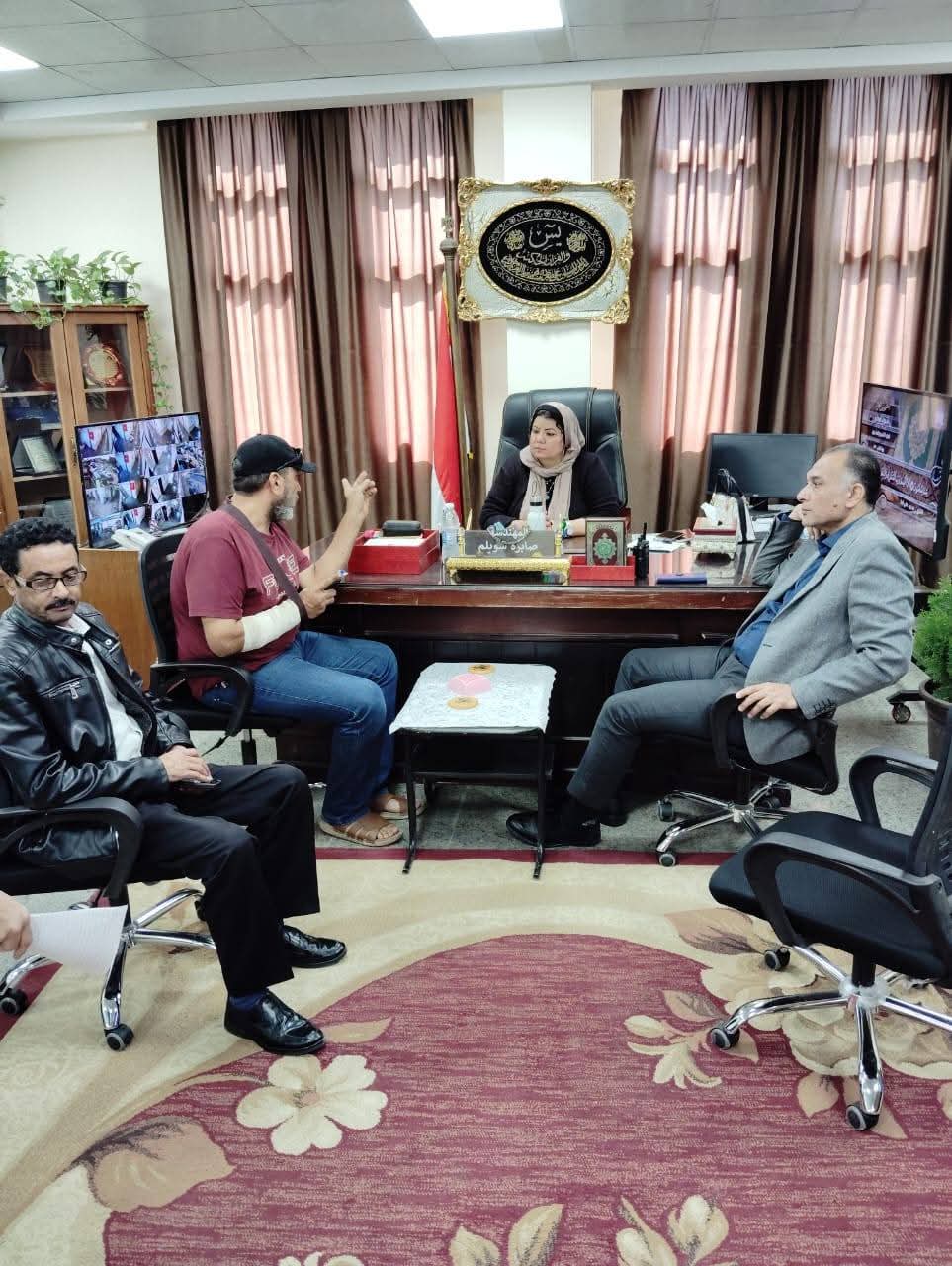 رئيس حي الأميرية توجه بضرورة التواصل مع المواطنين للمشاركة والنهوض والارتقاء بالحي