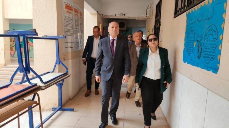 محافظ القاهرة يتفقد عددًا من اللجان المعدة لاستقبال الناخبين