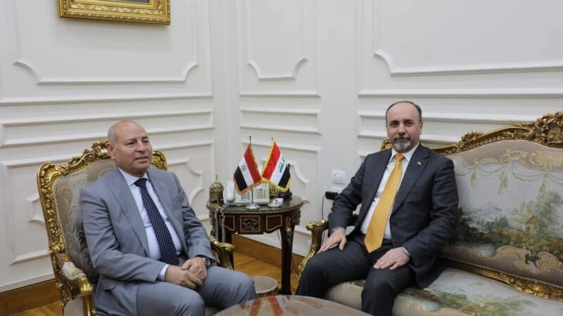 محافظ القاهرة يستقبل محافظ بغداد والوفد المرافق له