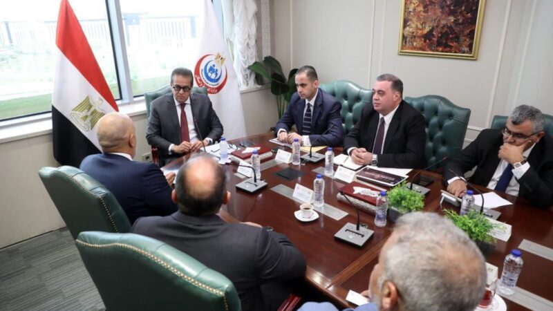 “إي آند مصر” تبحث سبل تعزيز شراكتها مع الحكومة لتسريع التحول الرقمي في القطاع الصحي ودعم مستهدفات مصر 2030