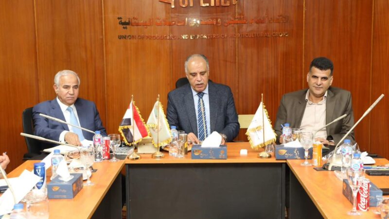 “الزراعة” توحد جهودها الإرشادية لدعم المزارعين استعدادًا للموسم الجديد وزيادة إنتاج القمح