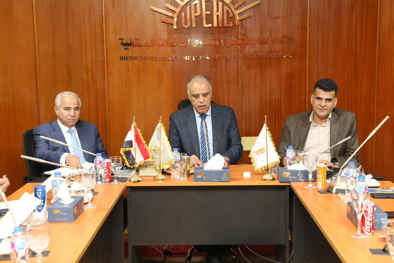 “الزراعة” توحد جهودها الإرشادية لدعم المزارعين استعدادًا للموسم الجديد وزيادة إنتاج القمح