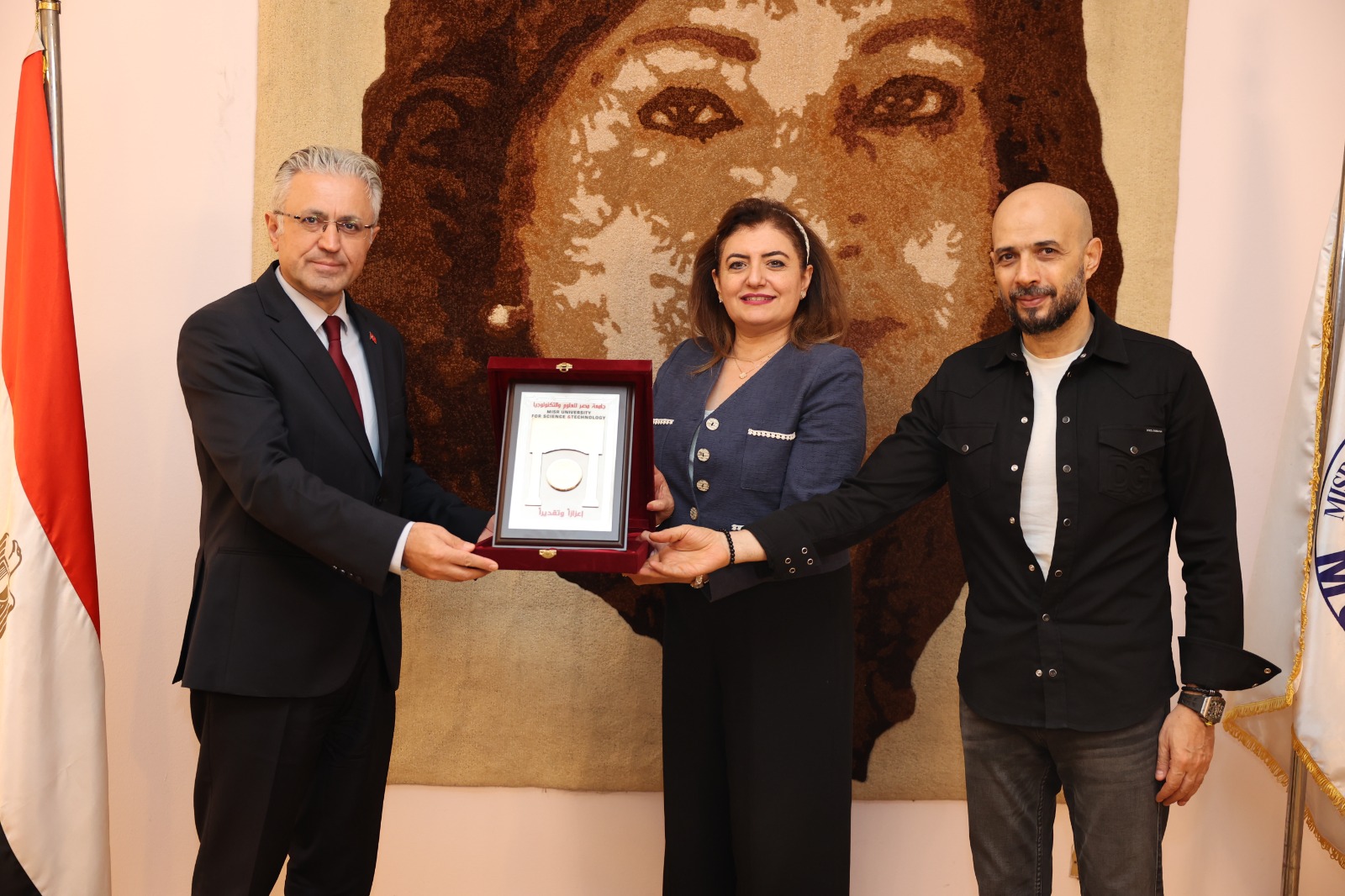 جامعة مصر للعلوم والتكنولوجيا تستقبل المستشار التعليمي التركي وتبحث سبل التعاون الأكاديمي