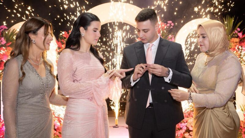 مرجان يحتفل بخطوبة ابنته وسط حضور رفيع المستوى