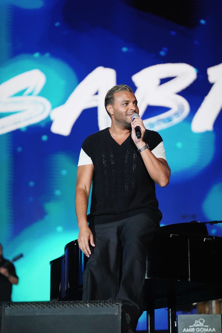 رامي صبري يتألق بحفل عالمي في أرينا التجمع  .. ويطلق مبادرة للاستفادة من قوة مصر الناعمة بمحافظات الجمهورية