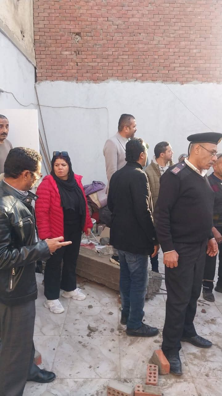 رئيس حى الأميرية تقود حملة لمواجهة جميع أشكال مخالفات البناء والإشغالات