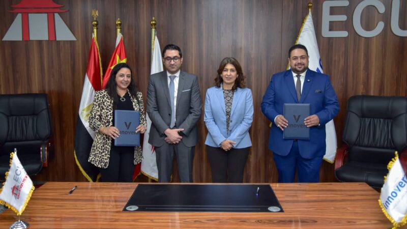 شركة “إنوفيرا Innovera”  توقع اتفاقية تعاون مع ” الجامعة المصرية الصينية”  لإنشاء مركز للتعليم المستمر وحاضنات أعمال تكنولوجية
