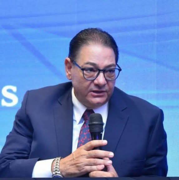 تعيين الأستاذ الدكتور طارق محمد يوسف وكيلاً لكلية الطب جامعة عين شمس لشئون الدراسات العليا والبحوث