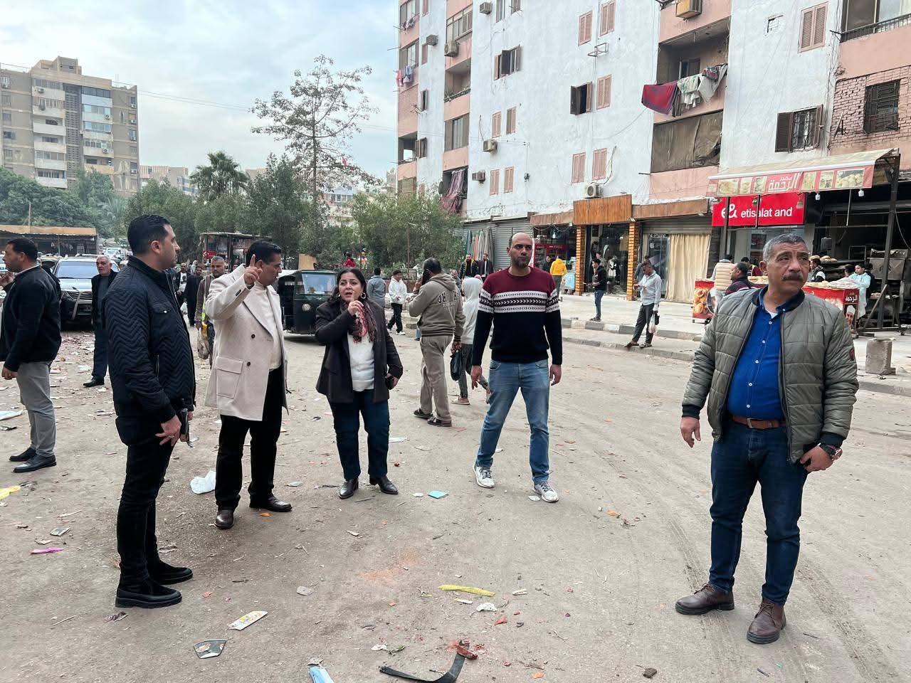 نائب المحافظ للمنطقة الشرقية تتابع أعمال تسكين الباعة الجائلين بسوق التبة النموذجي حى شرق مدينة نصر