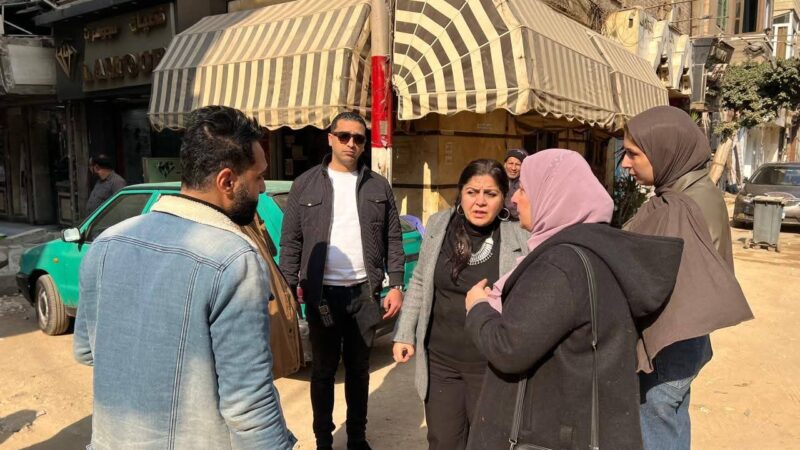 نائب محافظ القاهرة للمنطقة الشرقية تتابع أعمال الرصف والتطوير لتنفيذ الخطة الاستثمارية المنطقة الشرقية