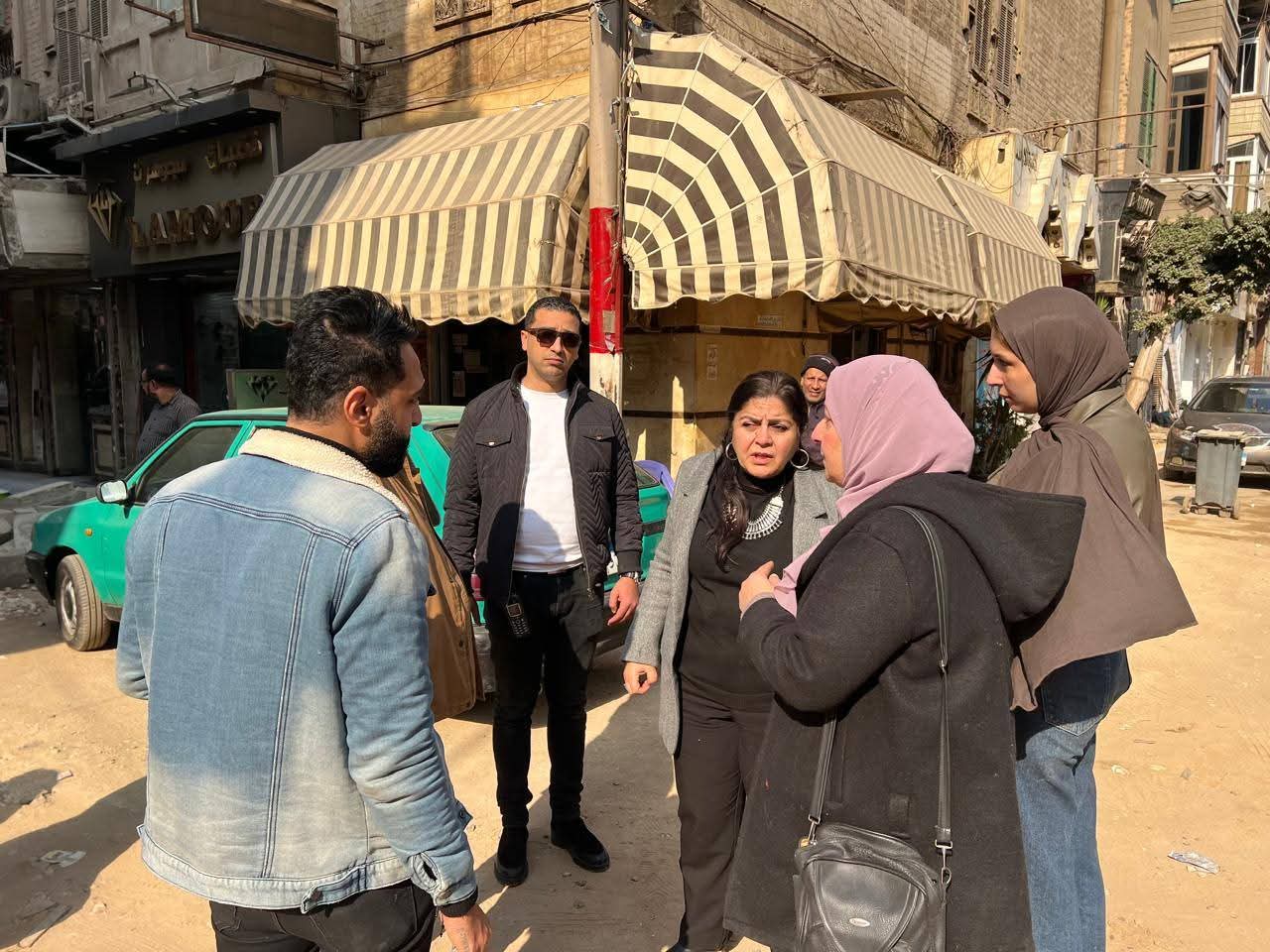 نائب محافظ القاهرة للمنطقة الشرقية تتابع أعمال الرصف والتطوير لتنفيذ الخطة الاستثمارية المنطقة الشرقية